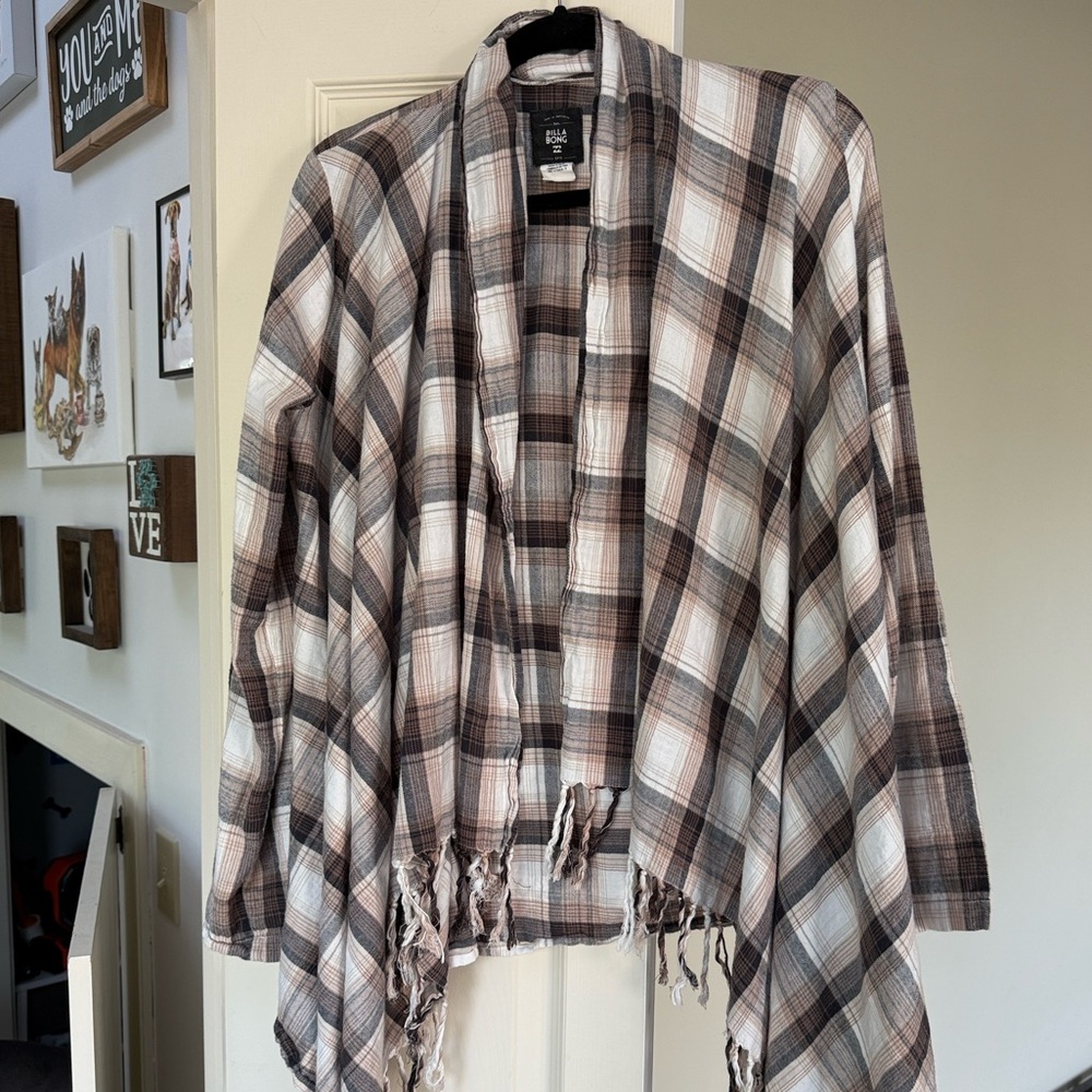 Billabong Plaid Fringe wrap - Brown and Cream